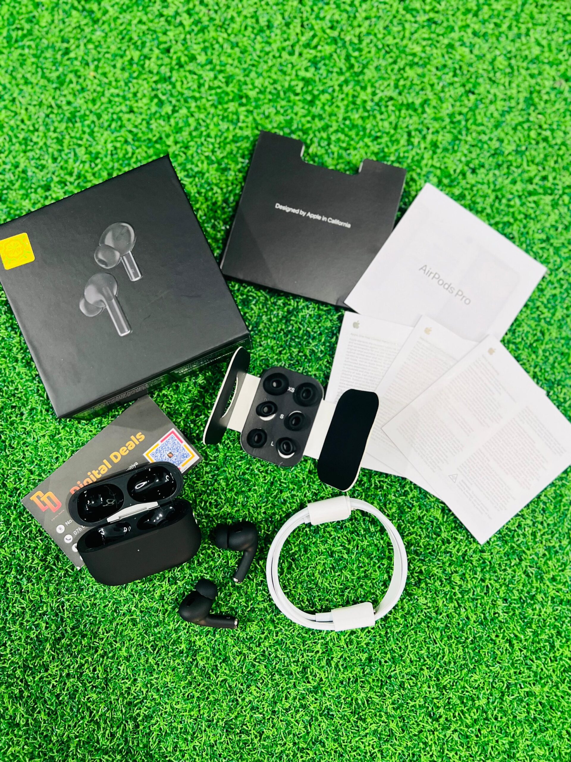 IMG-20240827-WA0003-scaled-1.jpg Airpods Pro 2nd Gen - Black - Image 1